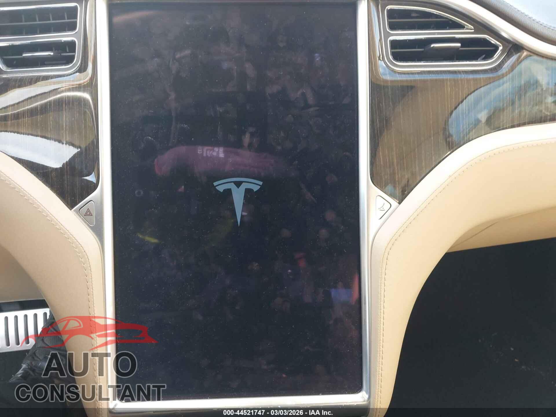 TESLA MODEL S 2013 - 5YJSA1DP5DFP07668