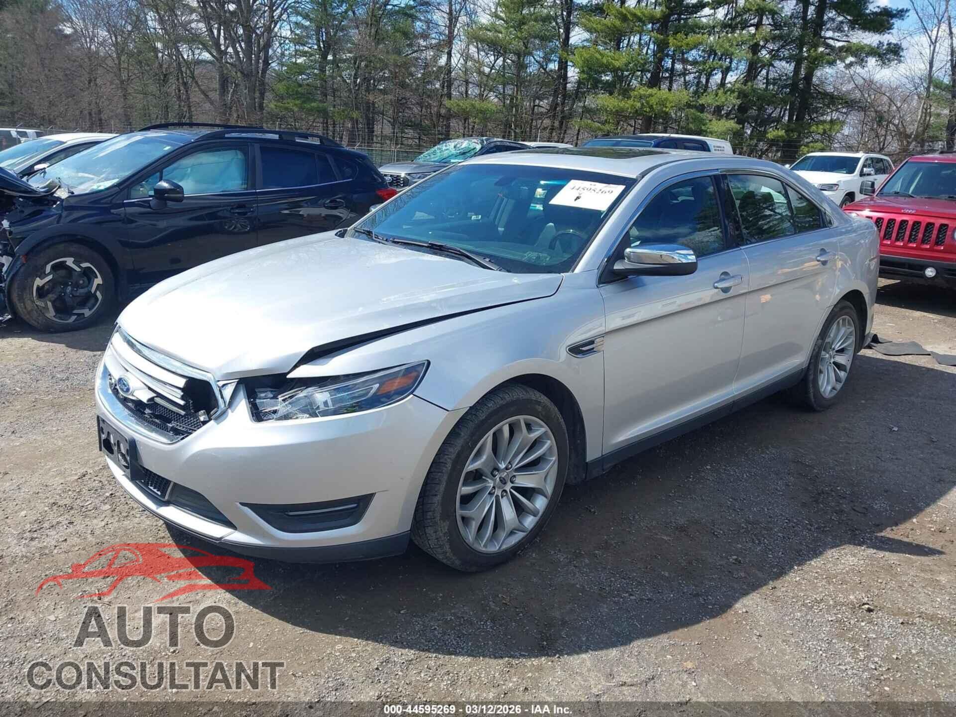 FORD TAURUS 2016 - 1FAHP2F82GG120252