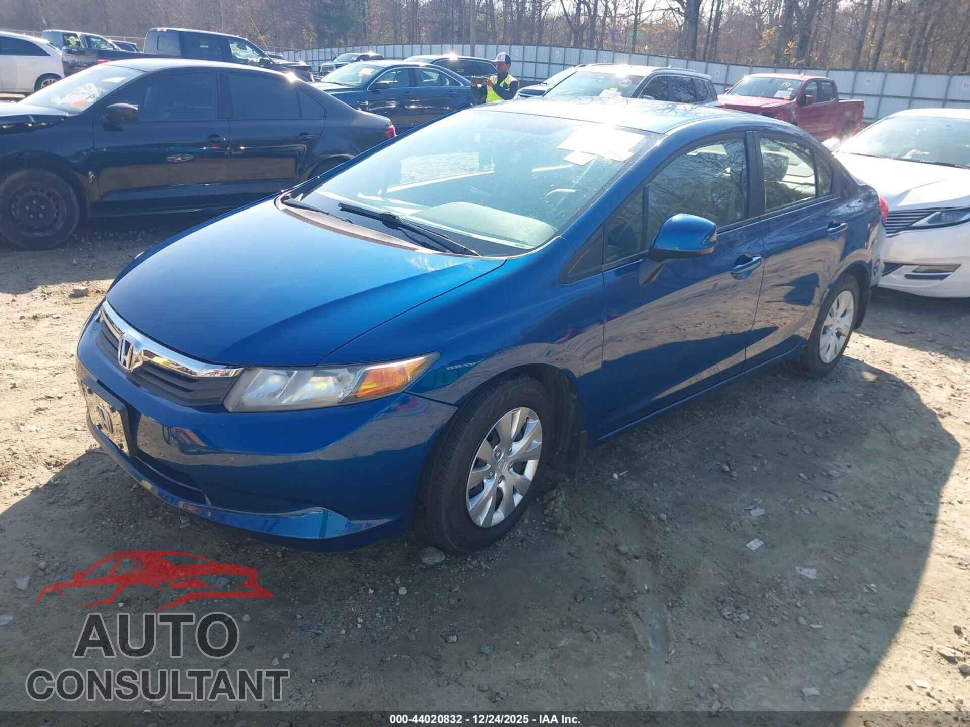 HONDA CIVIC 2012 - 2HGFB2F55CH561122