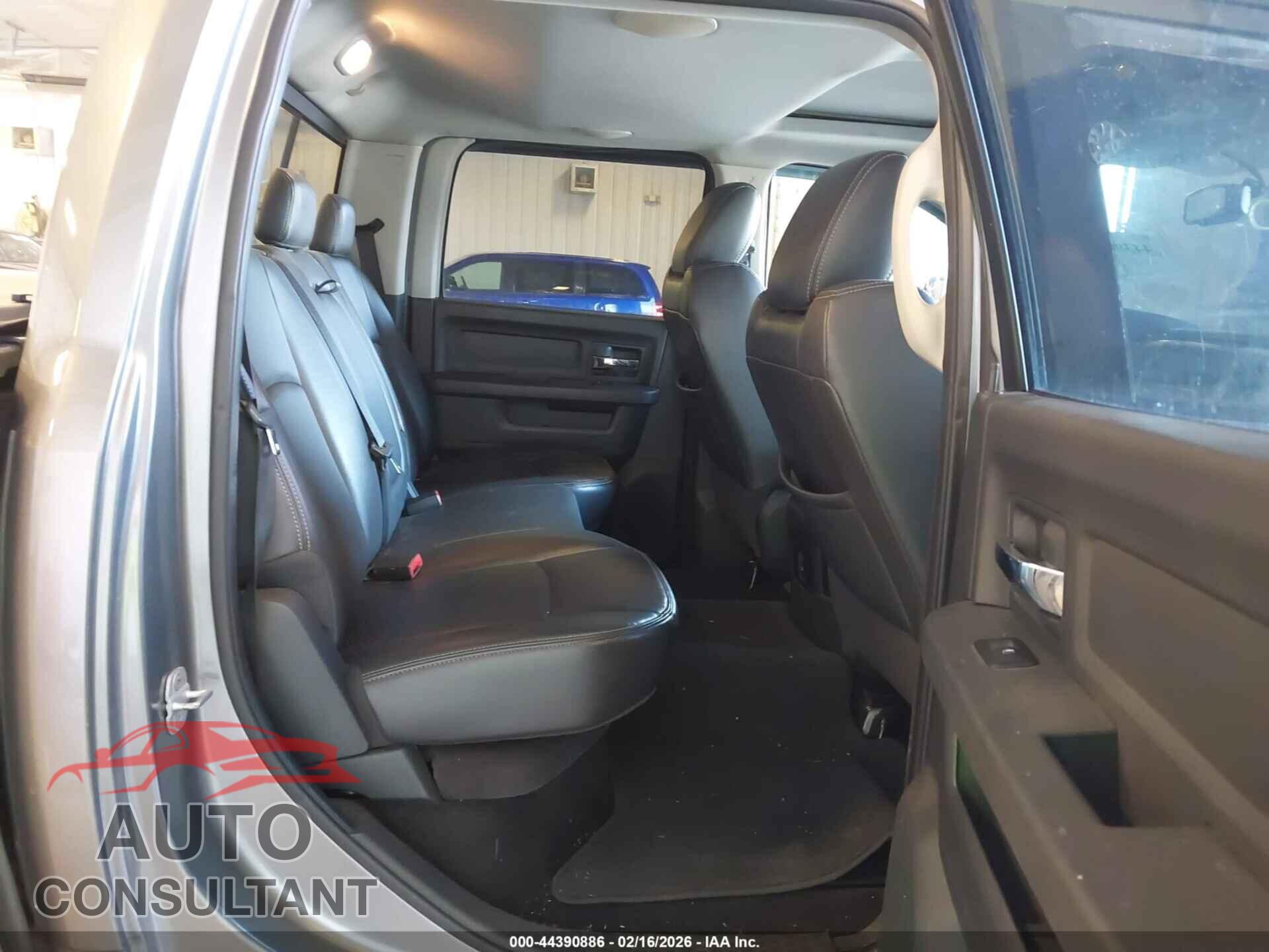 DODGE RAM 1500 2010 - 1D7RV1CT7AS243031