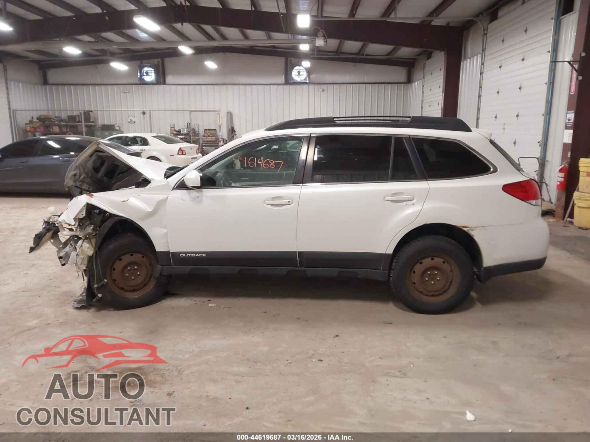 SUBARU OUTBACK 2013 - 4S4BRBCC0D3240939