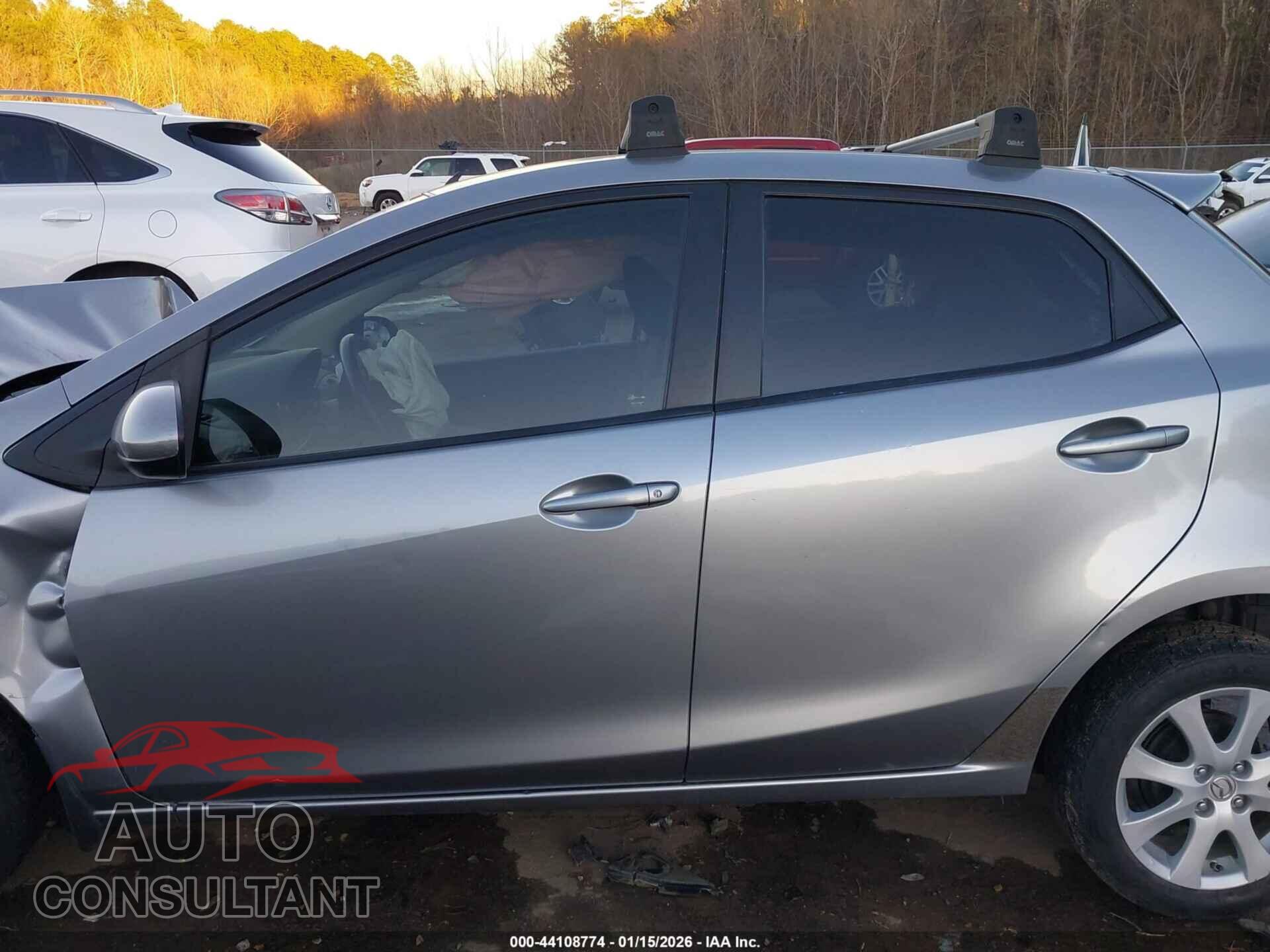 MAZDA MAZDA2 2011 - JM1DE1HY0B0115185