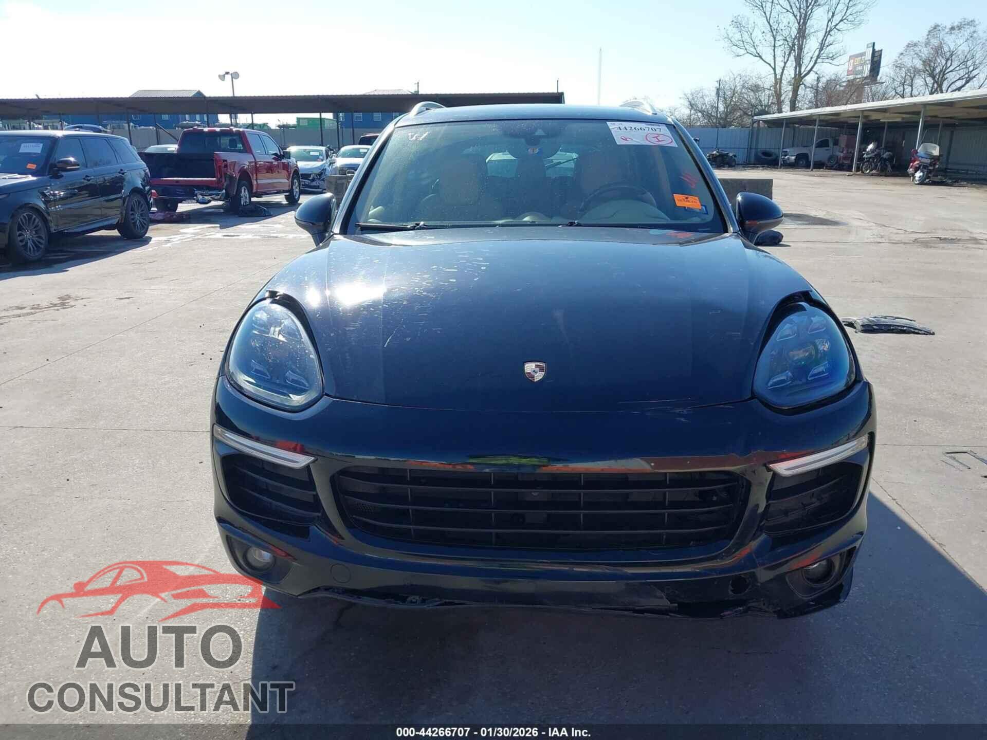 PORSCHE CAYENNE 2016 - WP1AA2A27GLA08973
