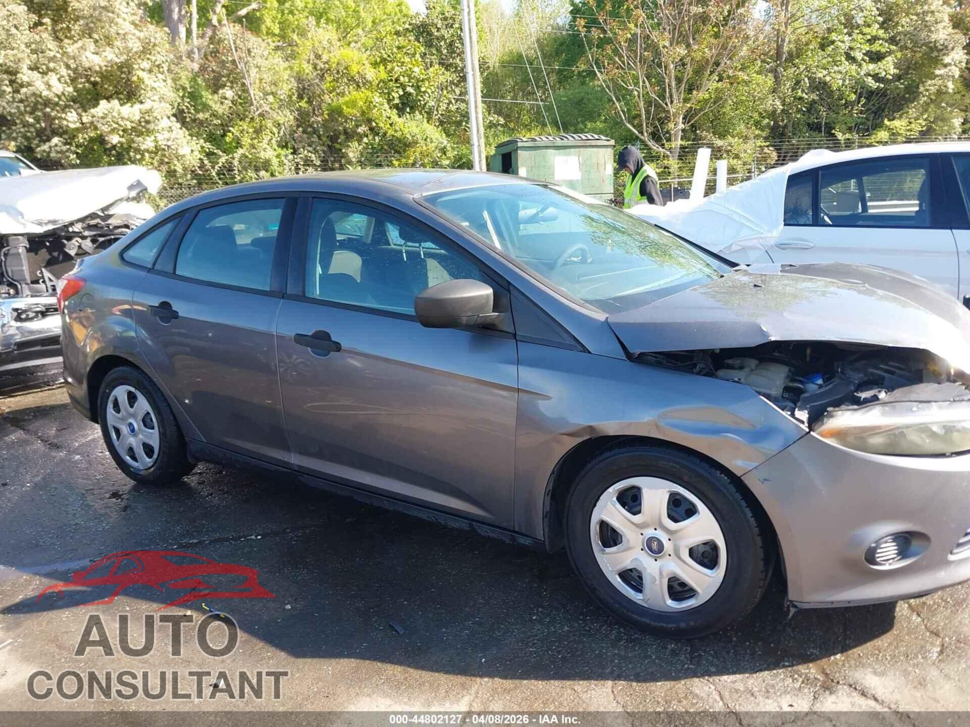 FORD FOCUS 2012 - 1FAHP3E21CL182505