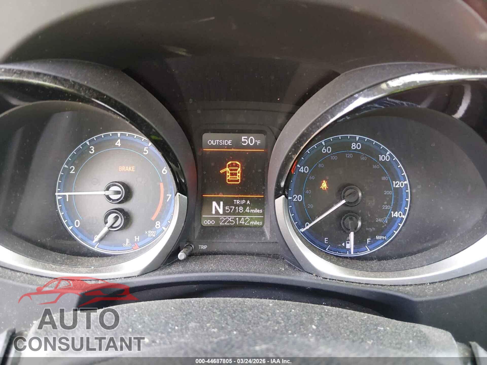 TOYOTA COROLLA 2014 - 2T1BURHEXEC008959