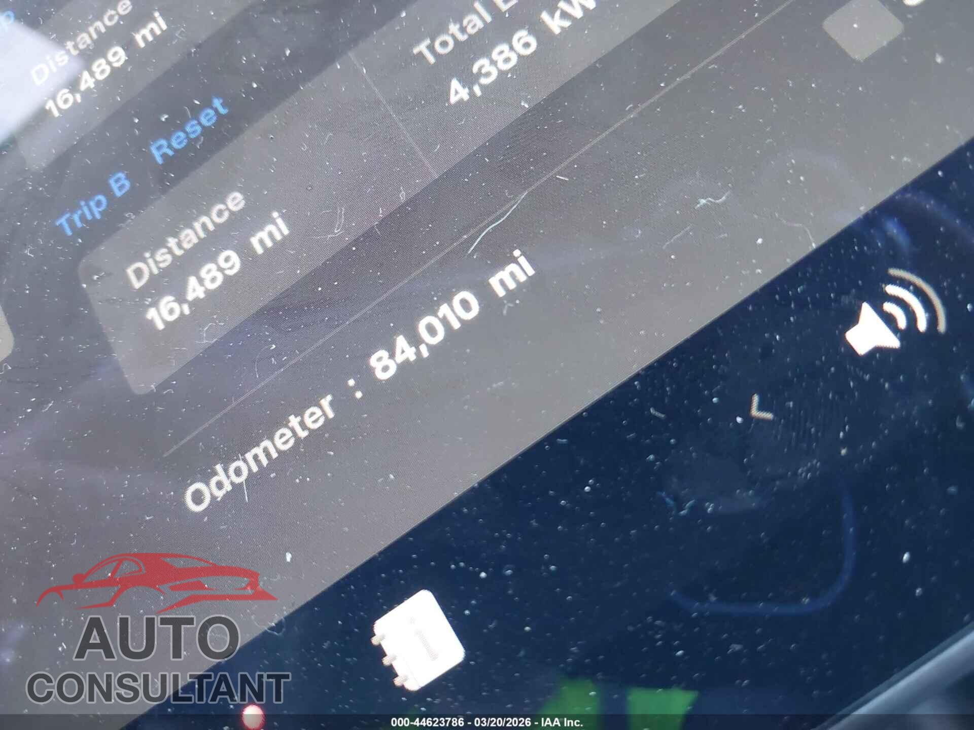 TESLA MODEL 3 2021 - 5YJ3E1EB5MF070132
