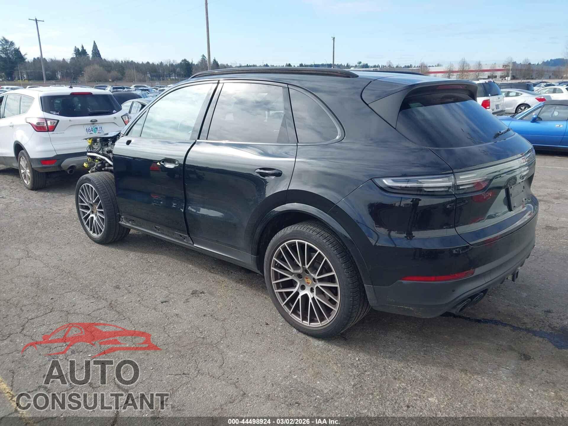 PORSCHE CAYENNE 2023 - WP1AA2AY9PDA00890