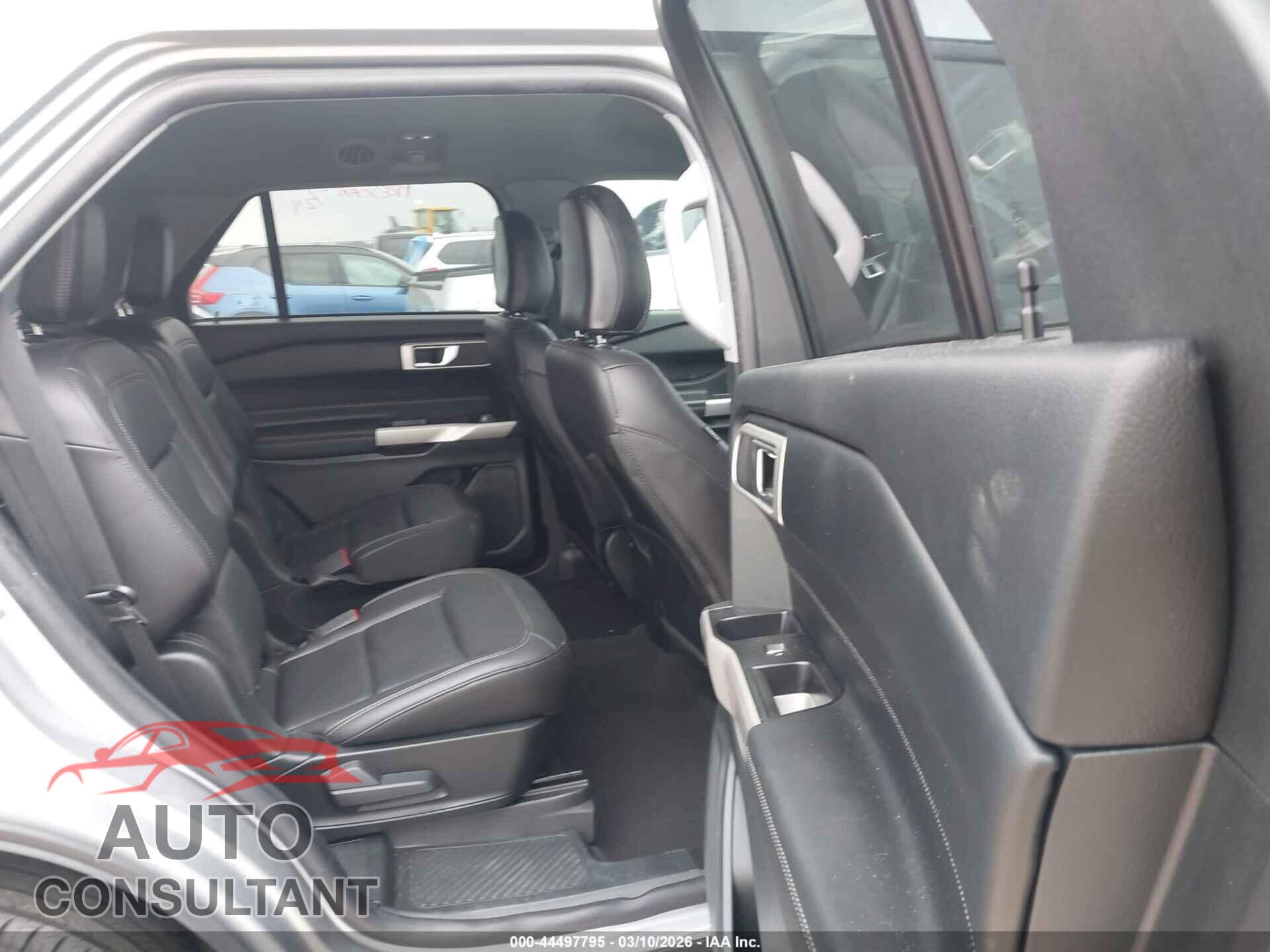 FORD EXPLORER 2023 - 1FMSK7DH9PGB92107