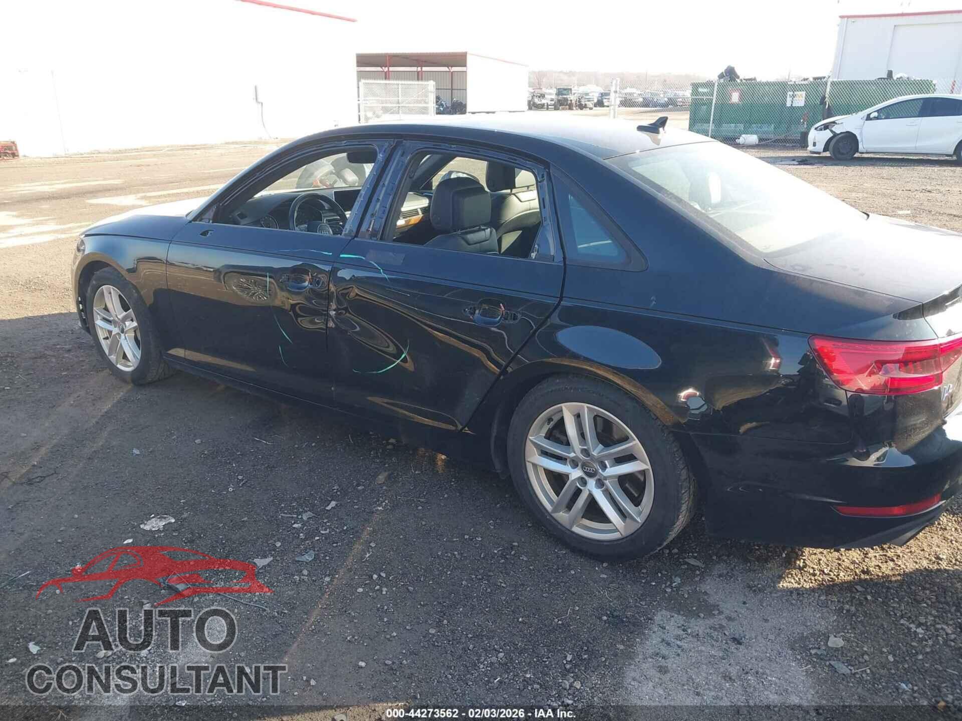 AUDI A4 2017 - WAUANAF46HN056588