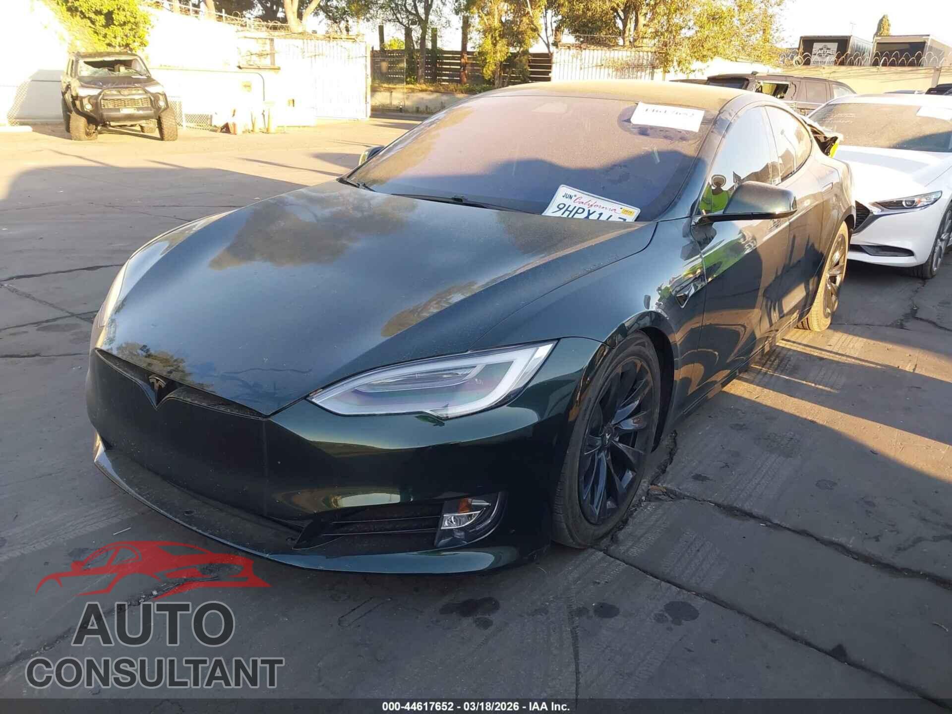 TESLA MODEL S 2020 - 5YJSA1E29LF396845