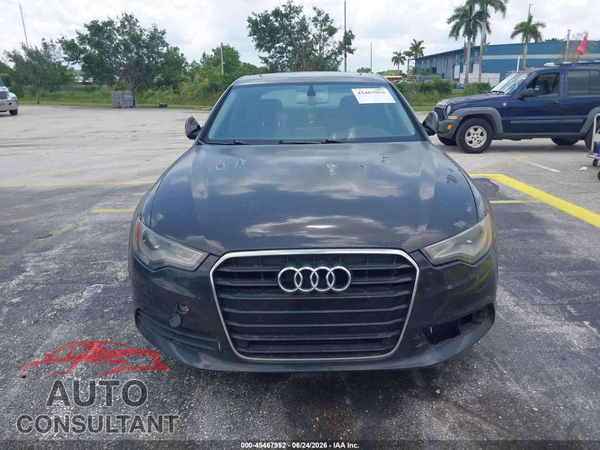 AUDI A6 2013 - WAUDFAFC2DN051366