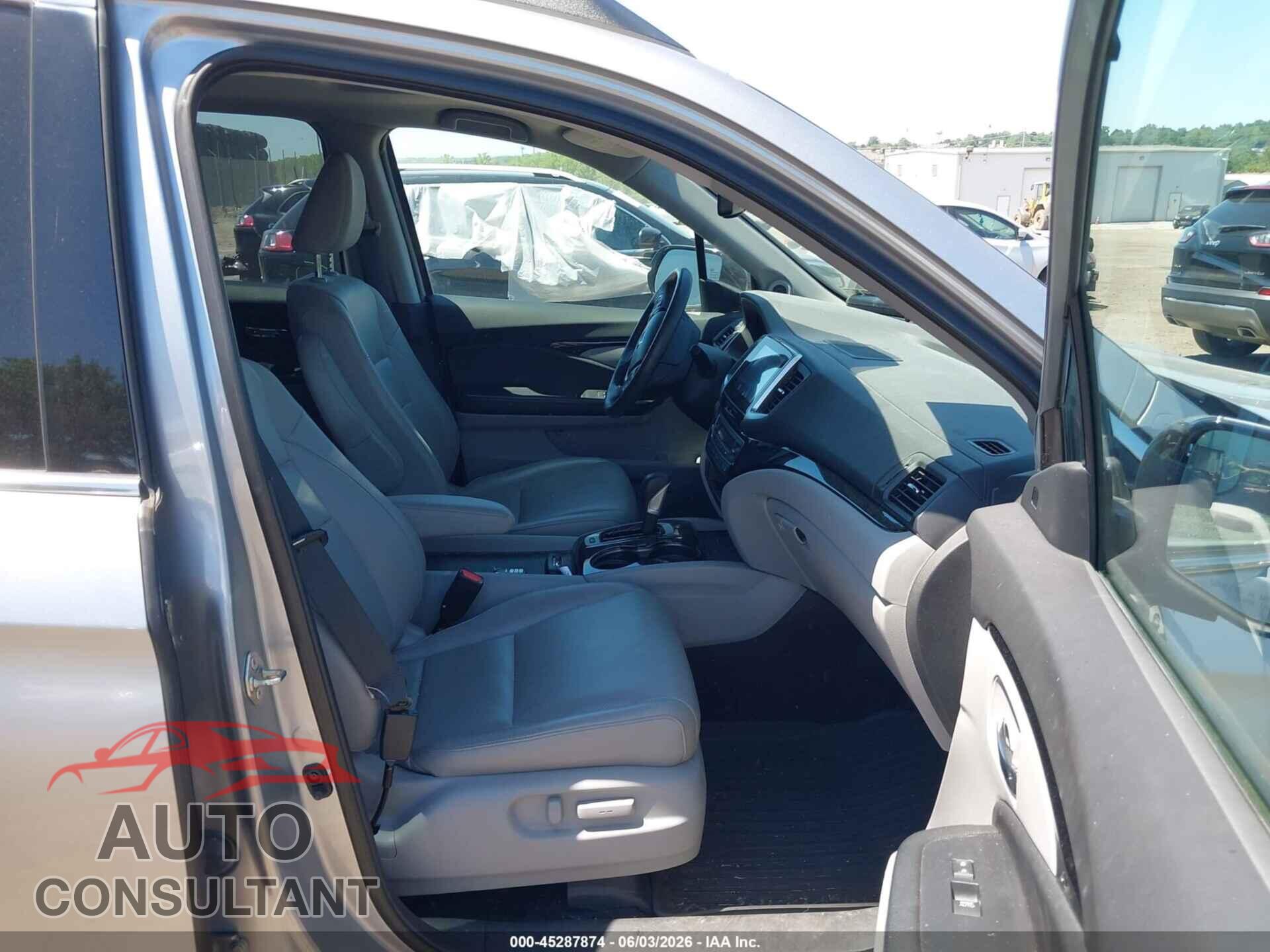 HONDA RIDGELINE 2017 - 5FPYK3F71HB002525