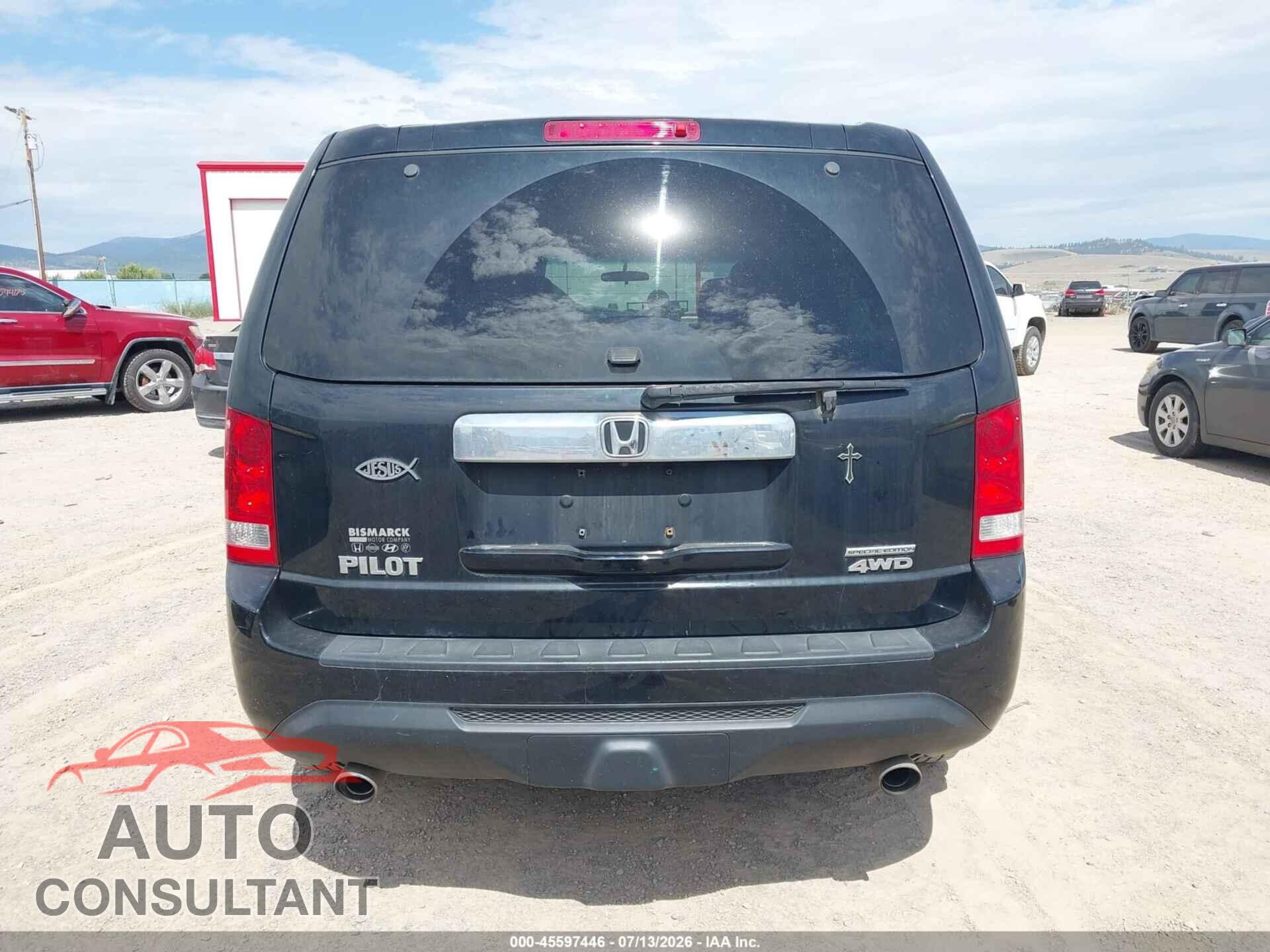 HONDA PILOT 2015 - 5FNYF4H34FB022178