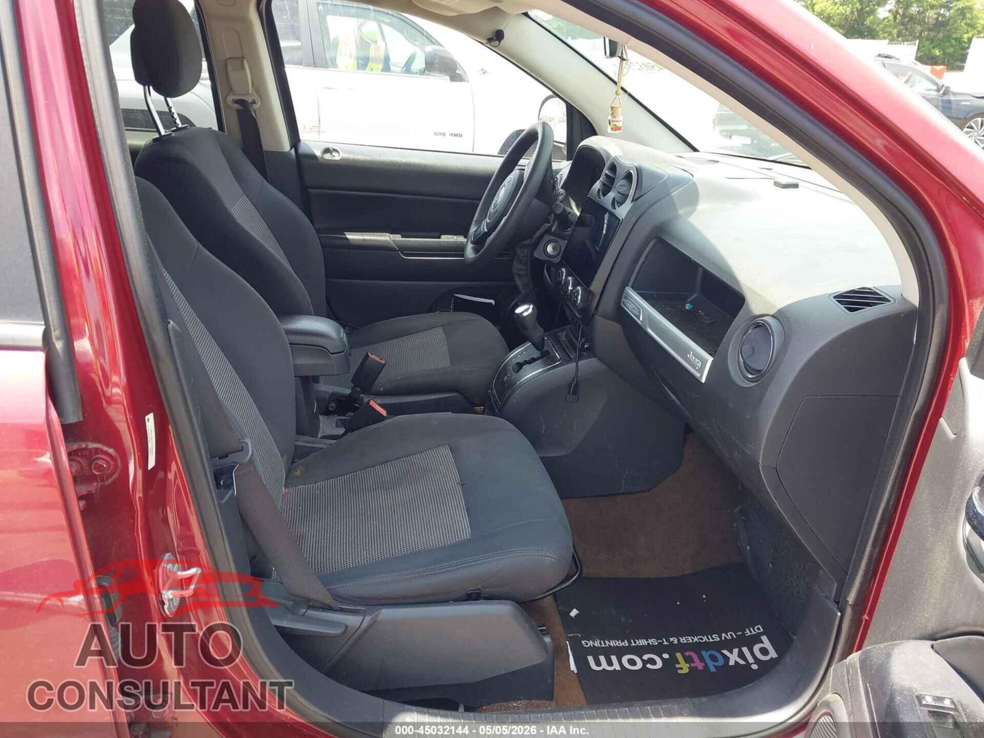 JEEP COMPASS 2015 - 1C4NJCBA2FD284940