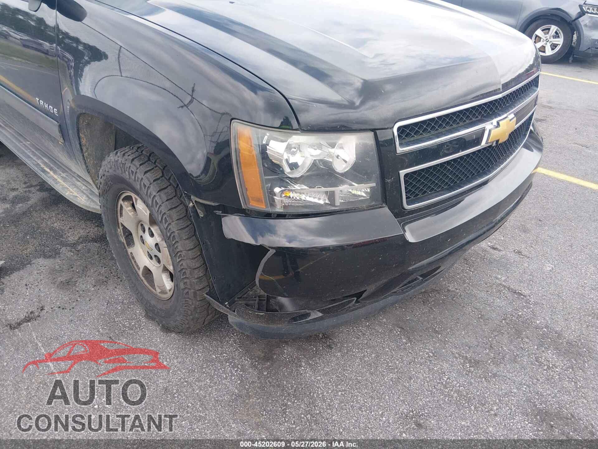 CHEVROLET TAHOE 2013 - 1GNSCAE00DR150794