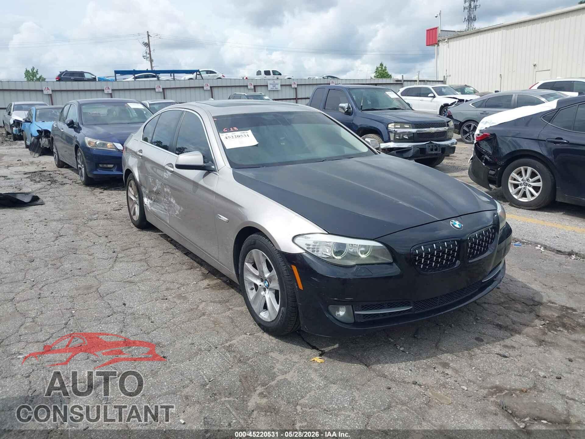 BMW 528I 2013 - WBAXG5C57DD232900