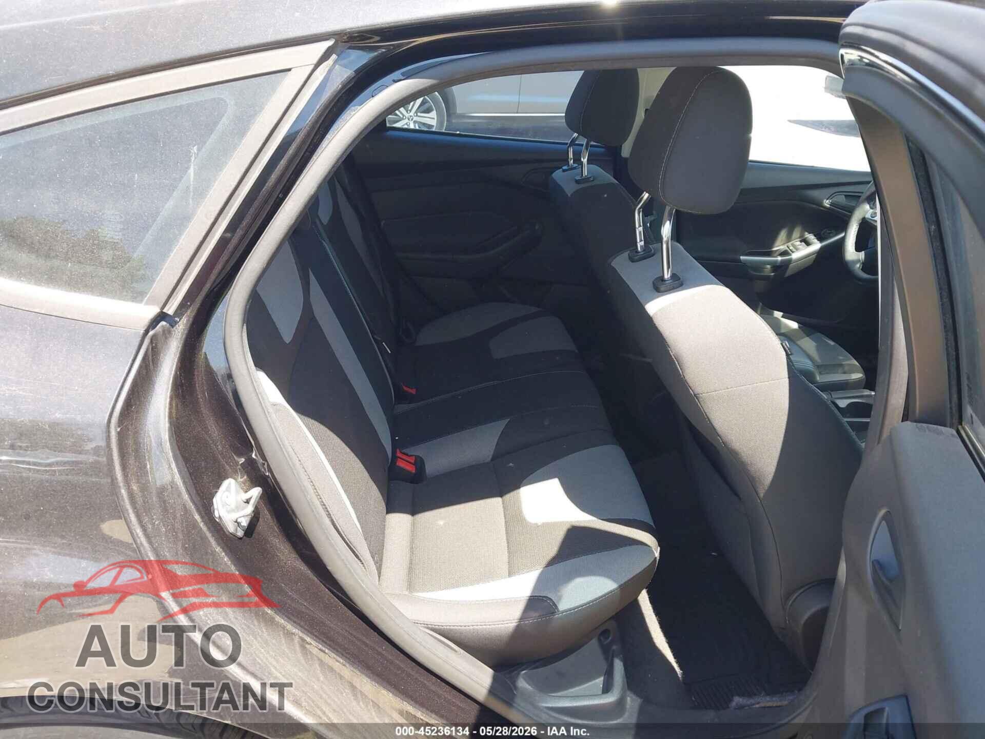 FORD FOCUS 2012 - 1FAHP3K23CL361598
