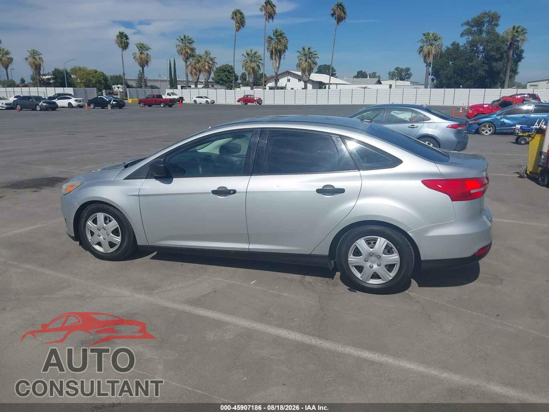 FORD FOCUS 2016 - 1FADP3E29GL276233