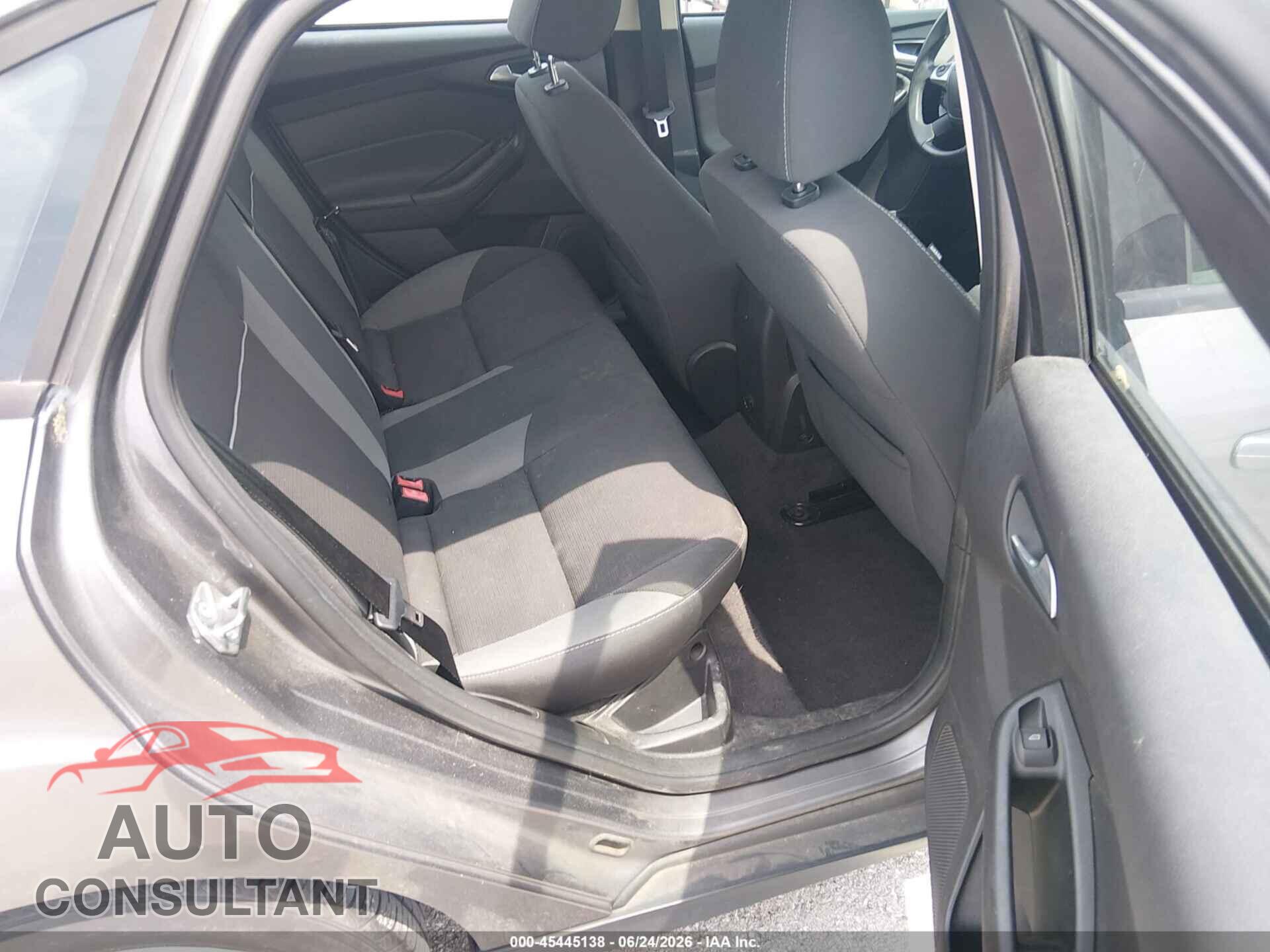 FORD FOCUS 2014 - 1FADP3F26EL295060