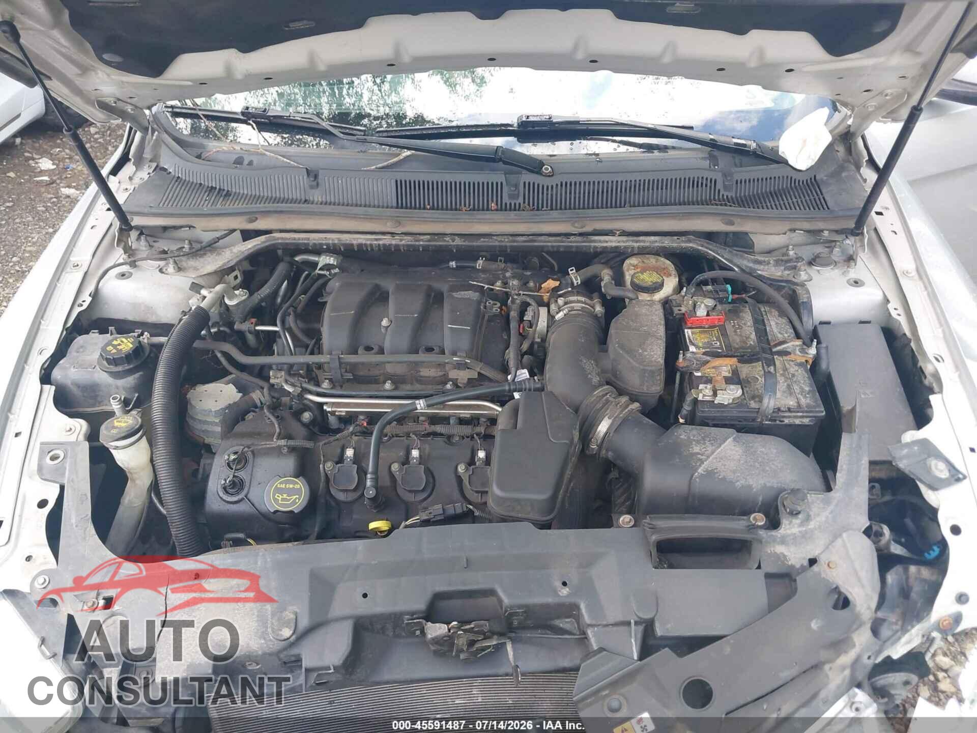 FORD TAURUS 2017 - 1FAHP2E89HG103516