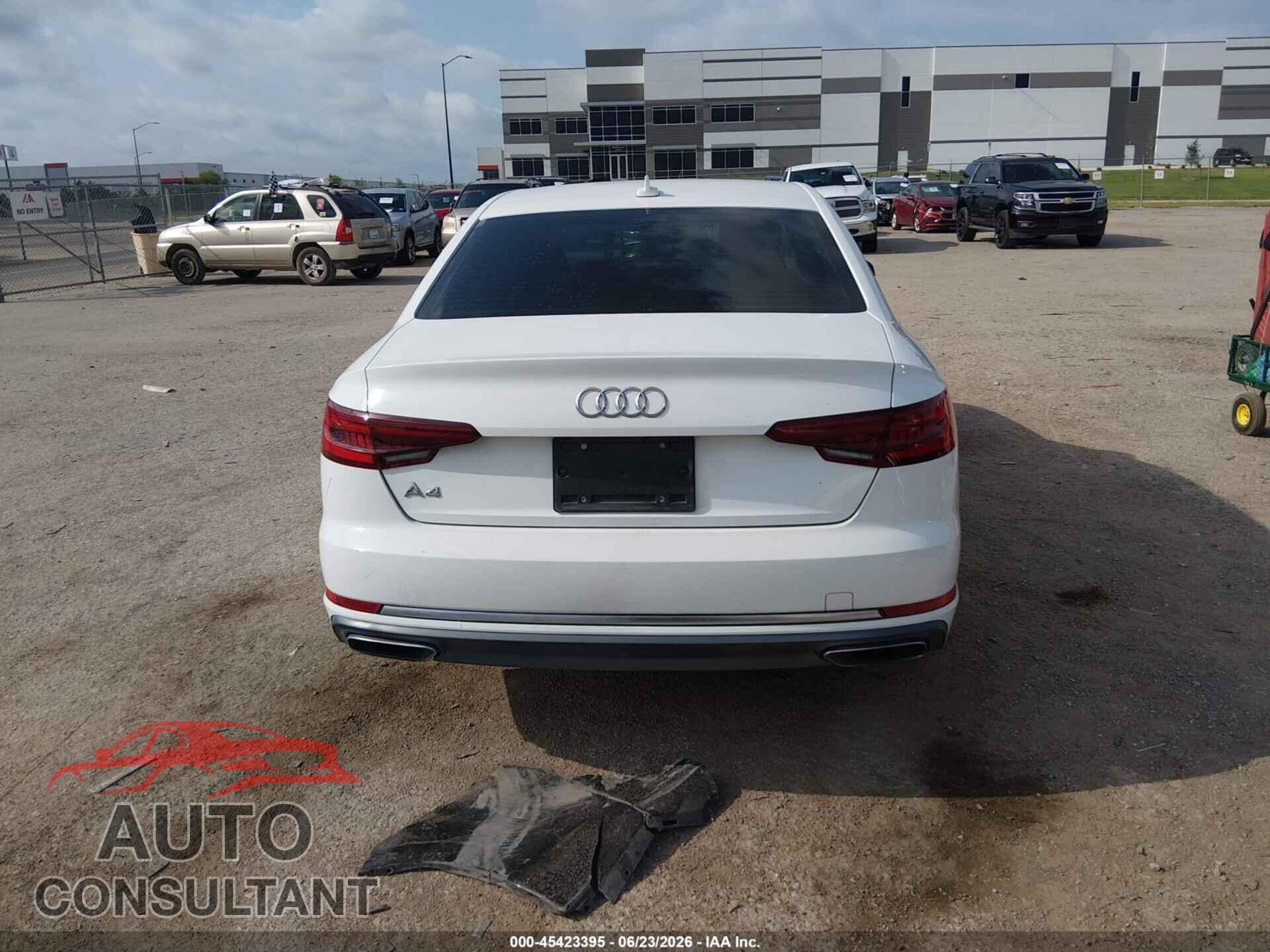 AUDI A4 2019 - WAUGMAF41KN004211