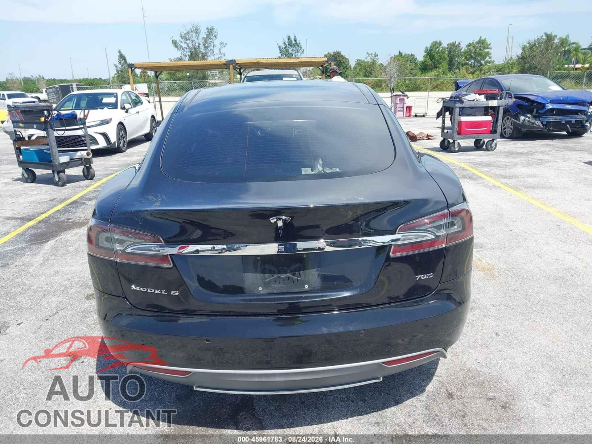 TESLA MODEL S 2015 - 5YJSA1S23FF086425