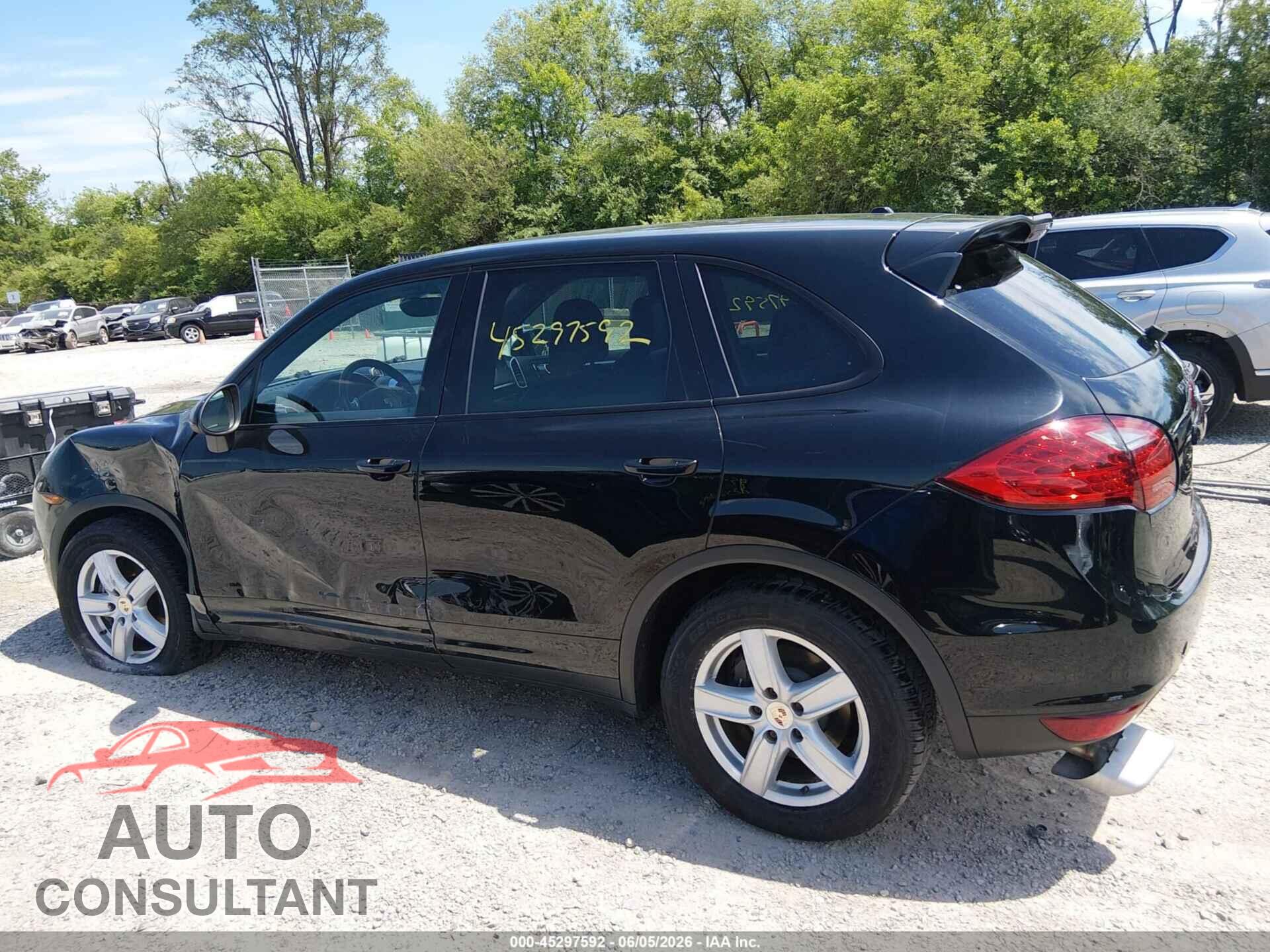 PORSCHE CAYENNE 2012 - WP1AA2A25CLA11882