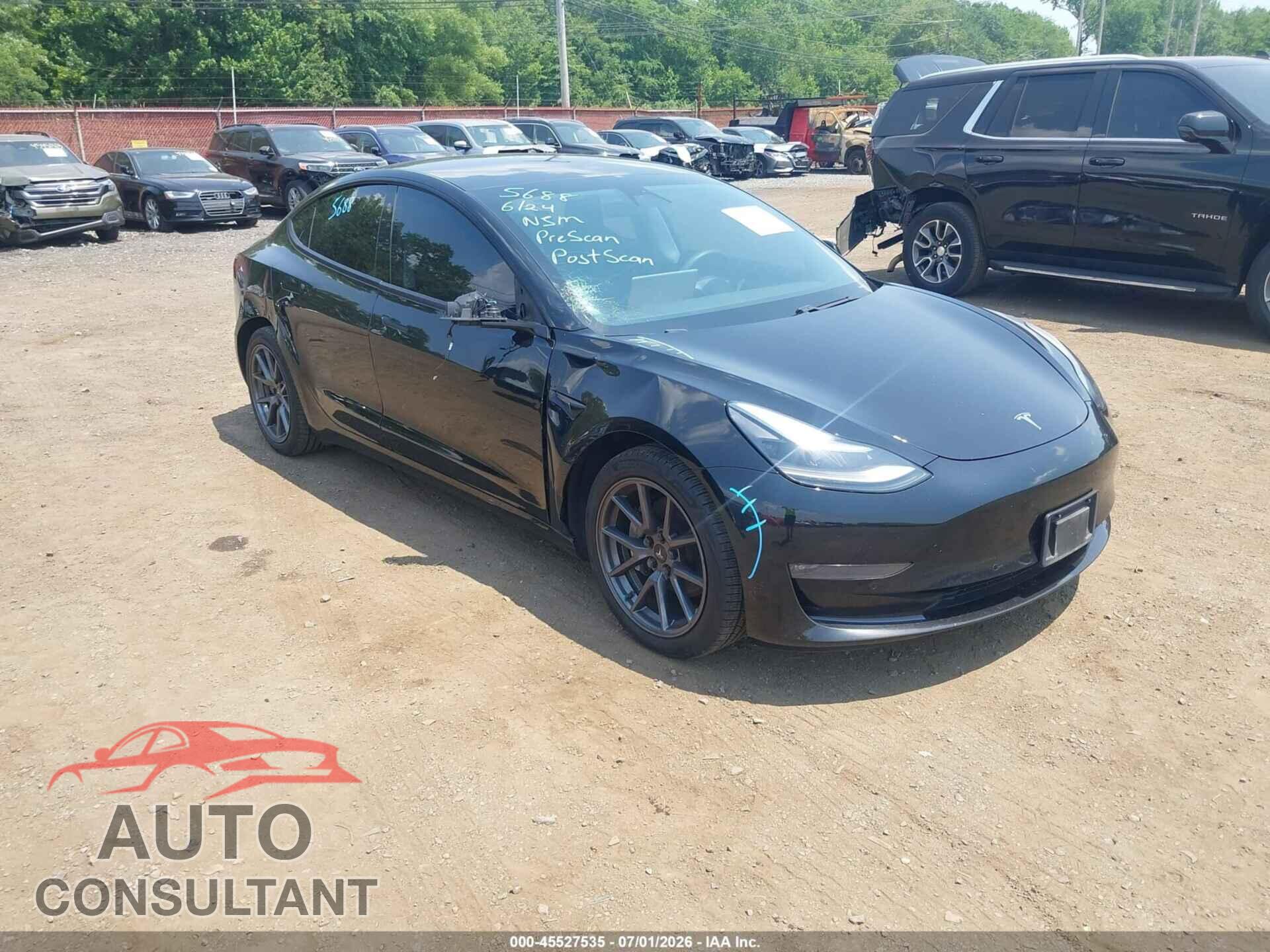 TESLA MODEL 3 2021 - 5YJ3E1EB2MF979493