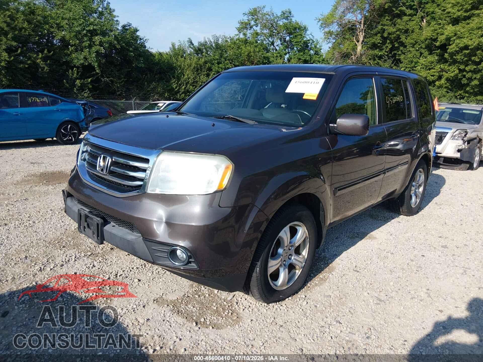HONDA PILOT 2012 - 5FNYF4H52CB020247