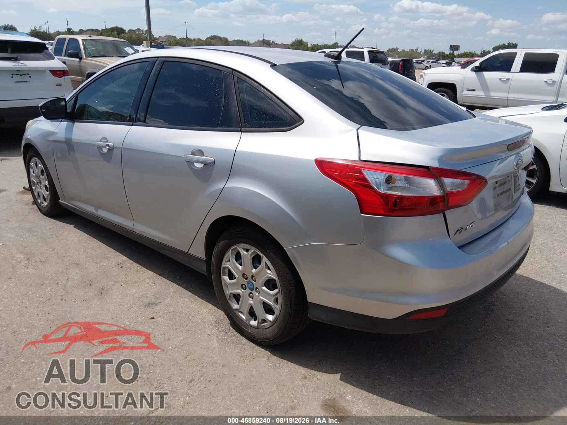 FORD FOCUS 2012 - 1FAHP3F25CL207355