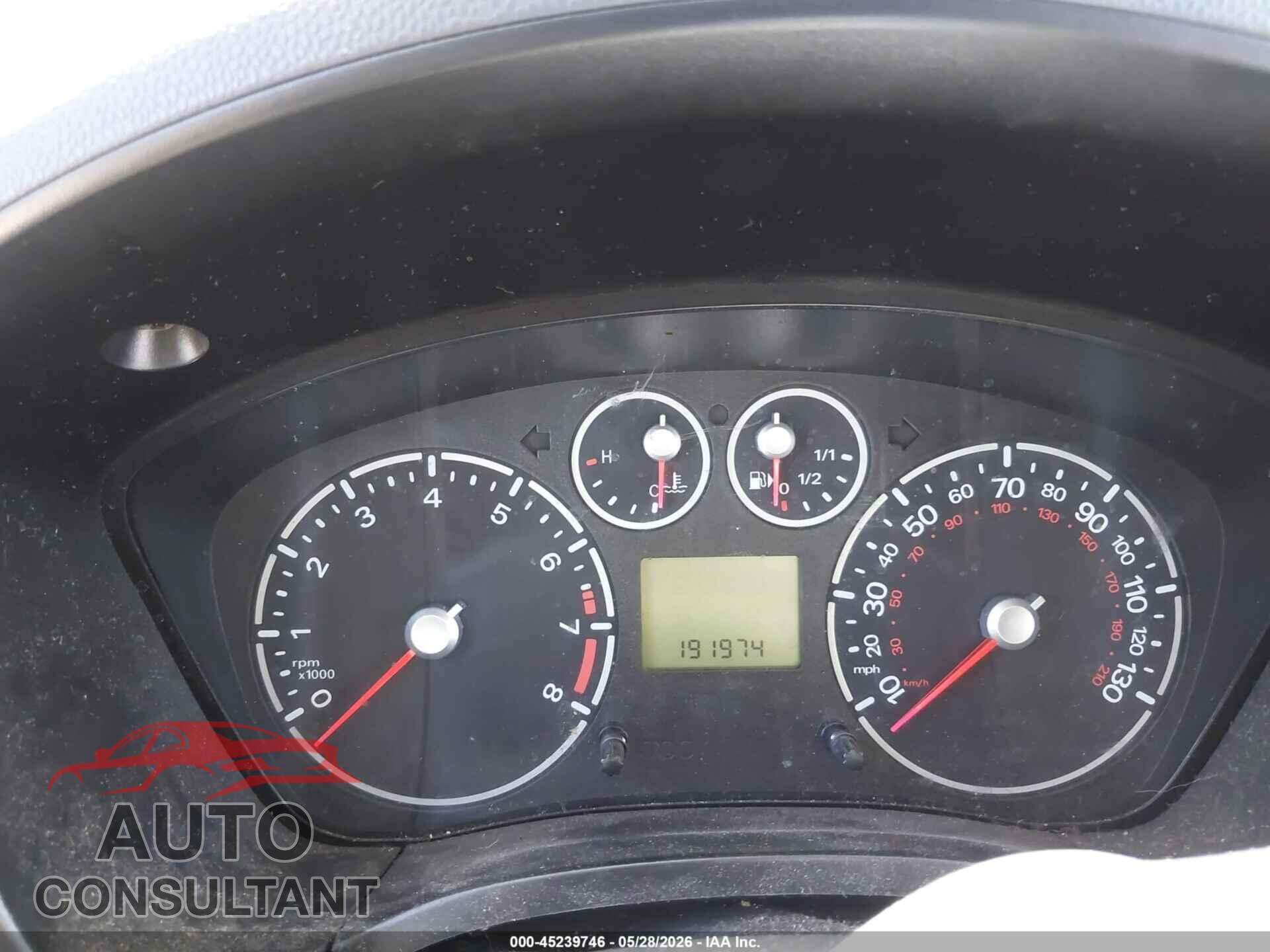 FORD TRANSIT CONNECT 2011 - NM0LS7BN5BT043269