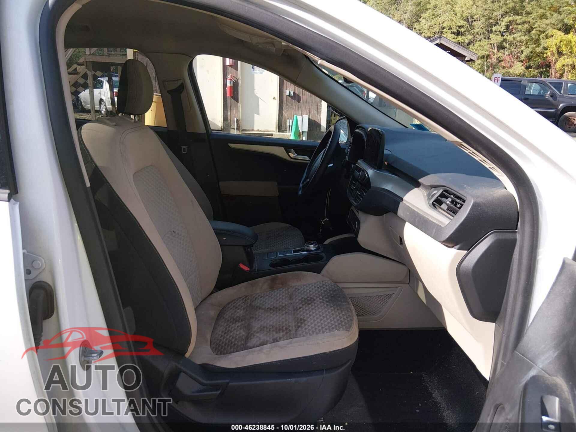 FORD ESCAPE 2020 - 1FMCU9G63LUA64879
