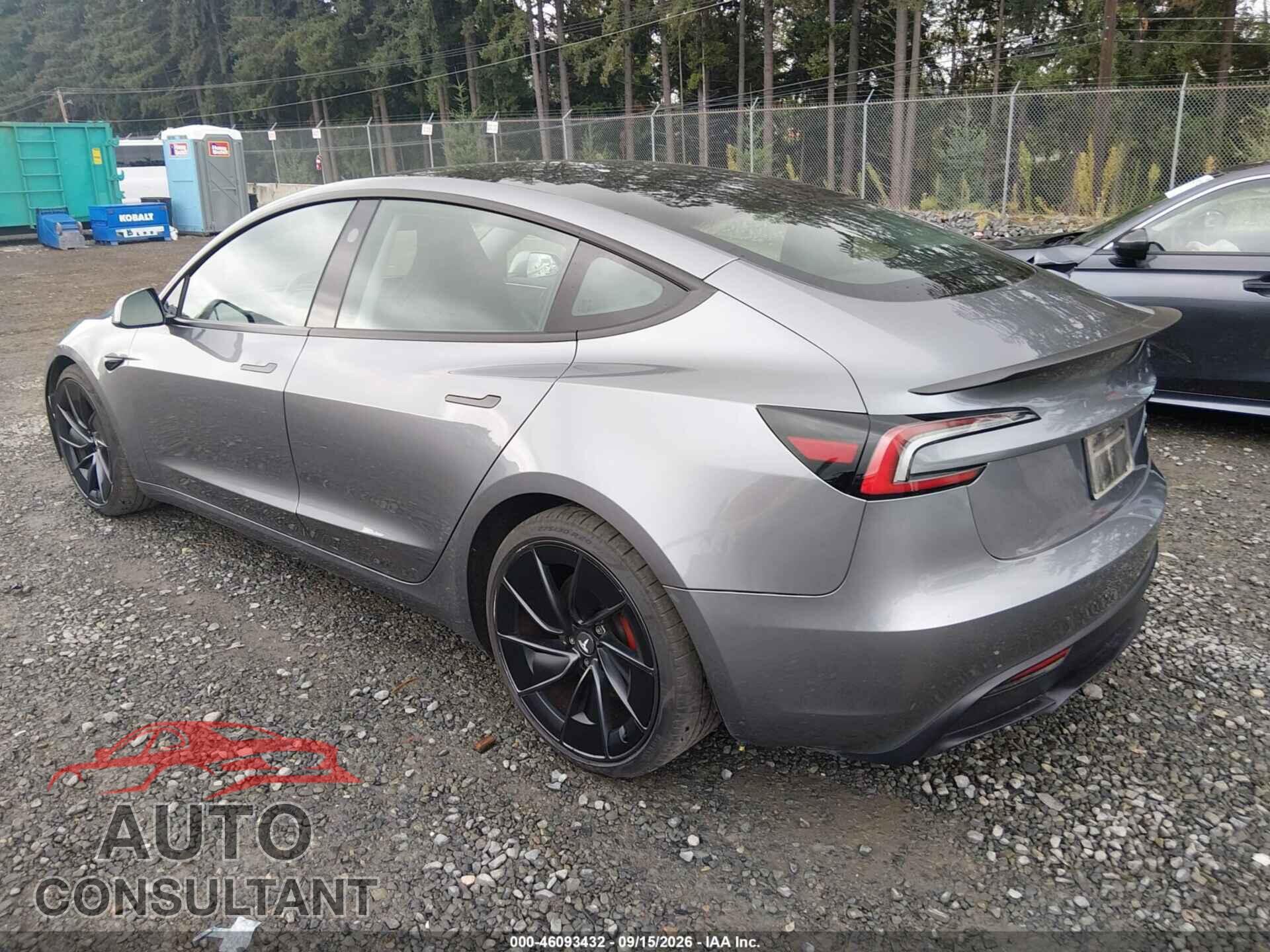 TESLA MODEL 3 2024 - 5YJ3E1ET1RF856588