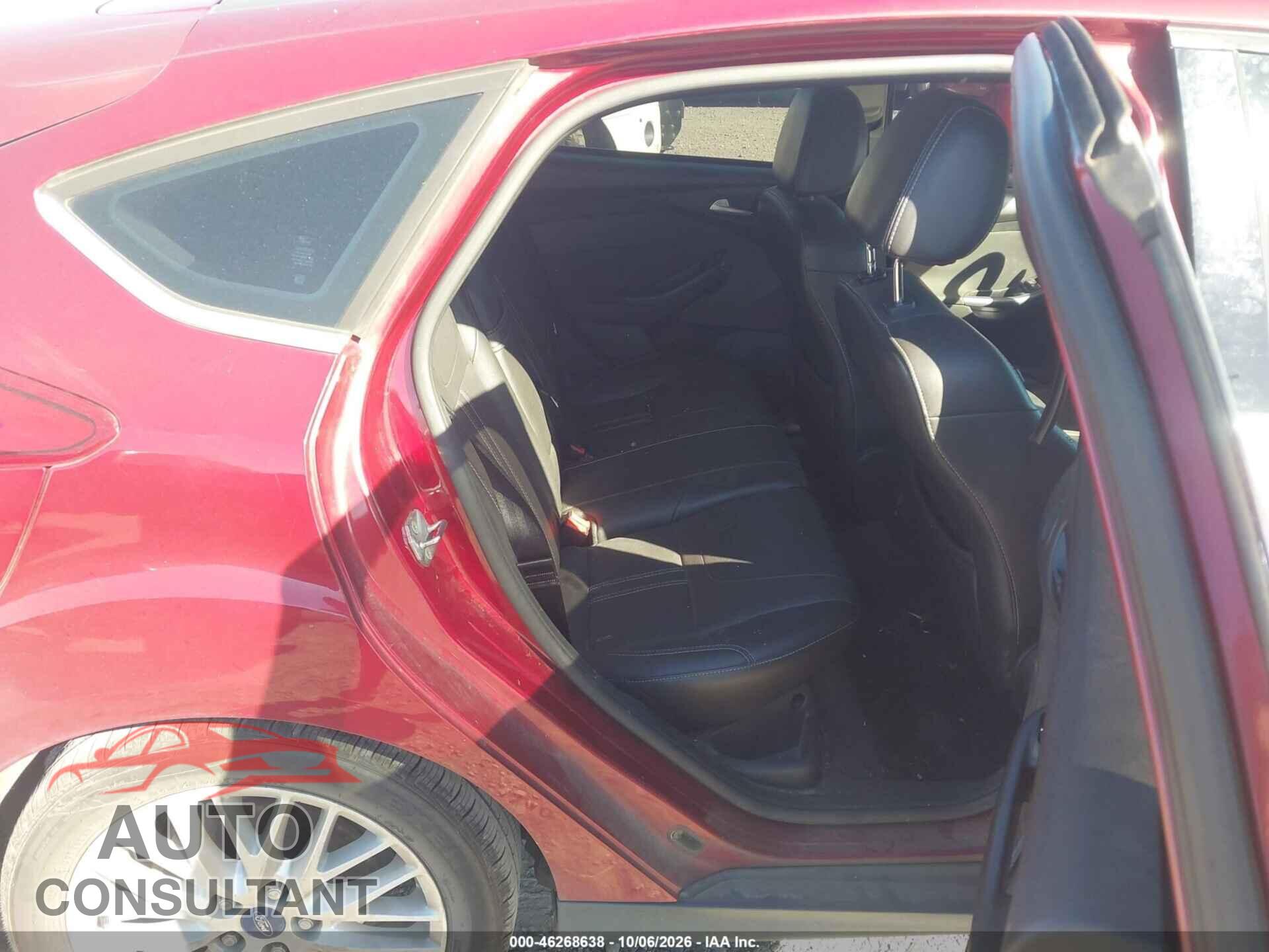 FORD FOCUS 2013 - 1FADP3N20DL149379
