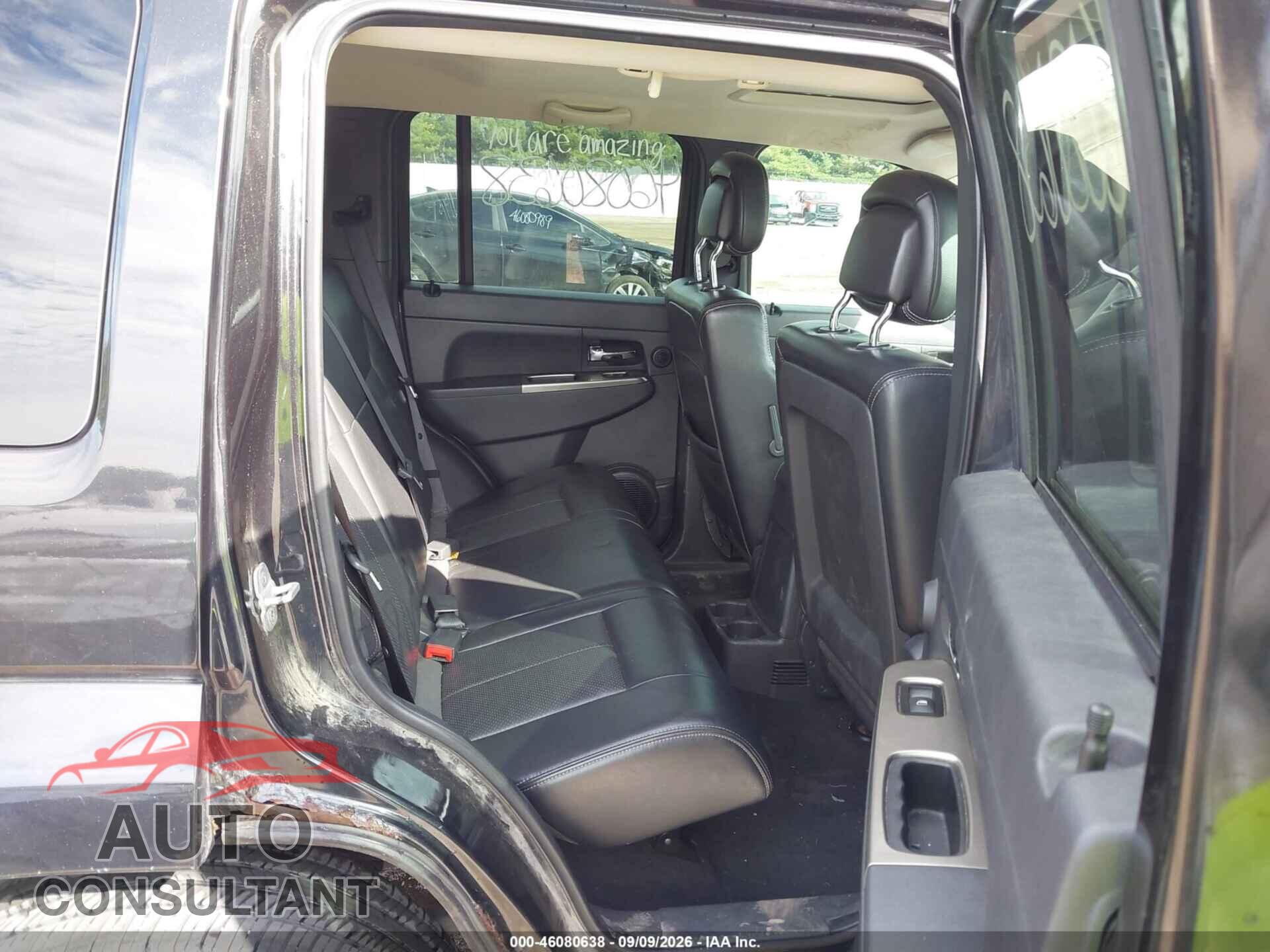 JEEP LIBERTY 2012 - 1C4PJMFK2CW117351