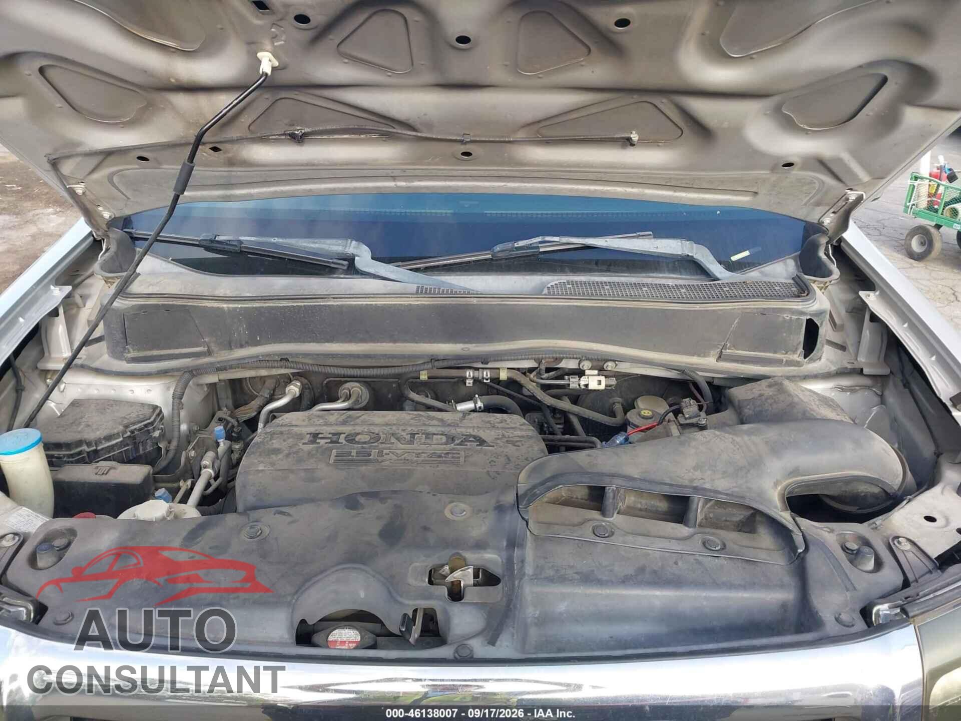 HONDA PILOT 2011 - 5FNYF3H4XBB056557
