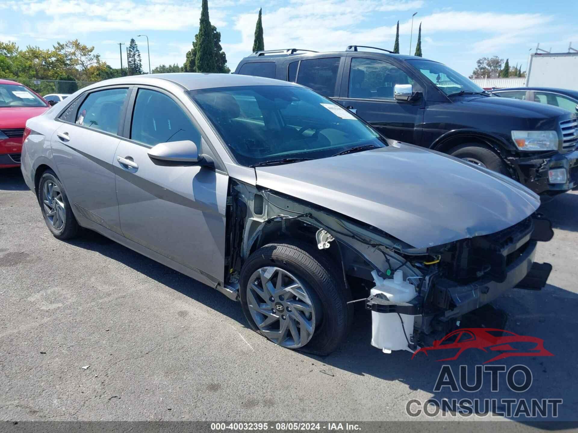 HYUNDAI ELANTRA 2024 - KMHLM4DG3RU732561