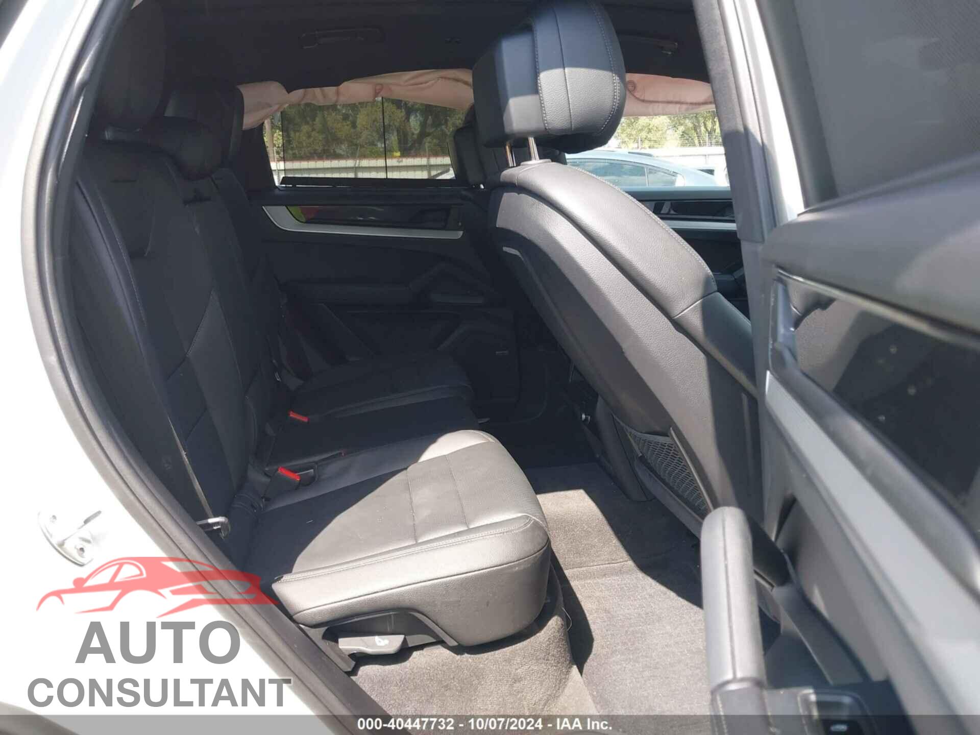 PORSCHE CAYENNE 2024 - WP1AA2AY8RDA01015