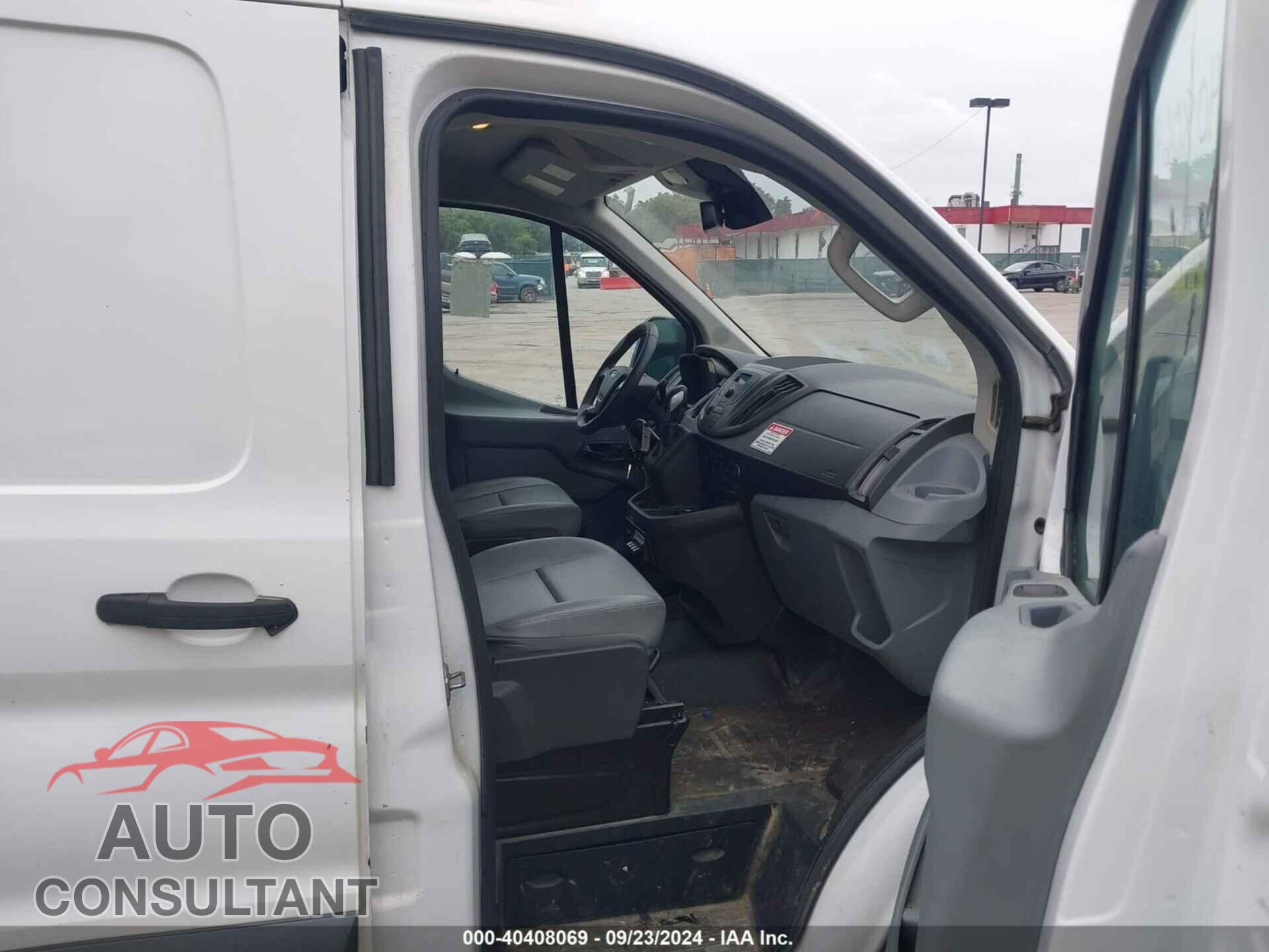 FORD TRANSIT-350 2018 - 1FTBW2YM4JKA48309