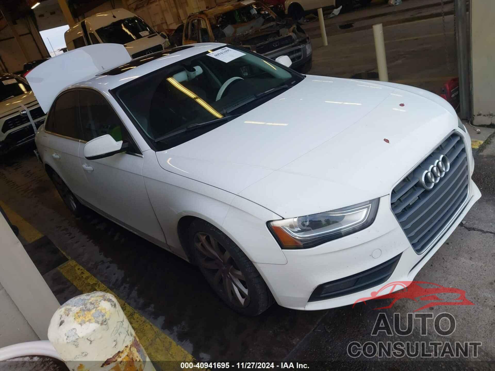 AUDI A4 2013 - WAUFFAFLXDN023534