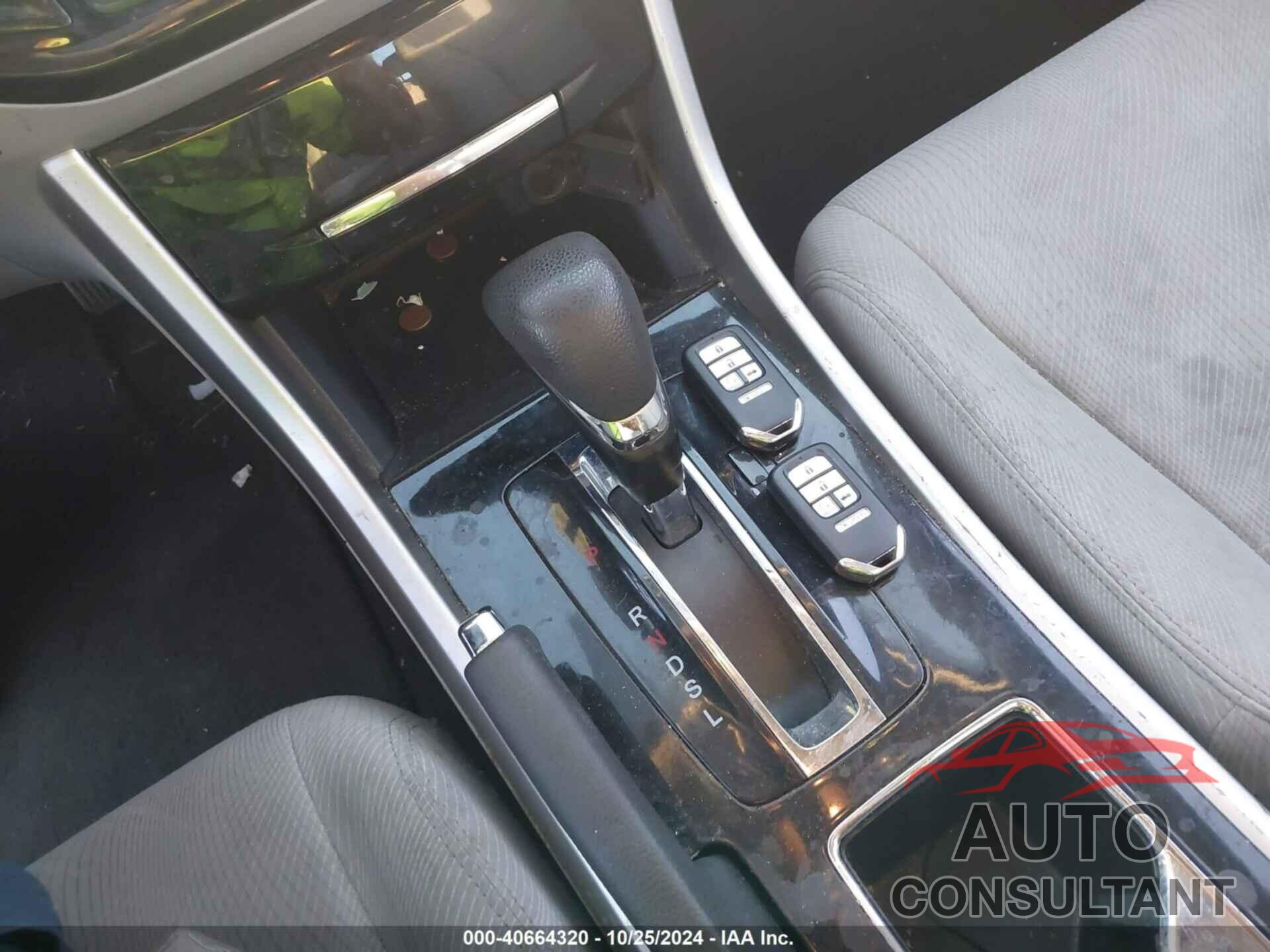 HONDA ACCORD 2017 - 1HGCR2F7XHA179111