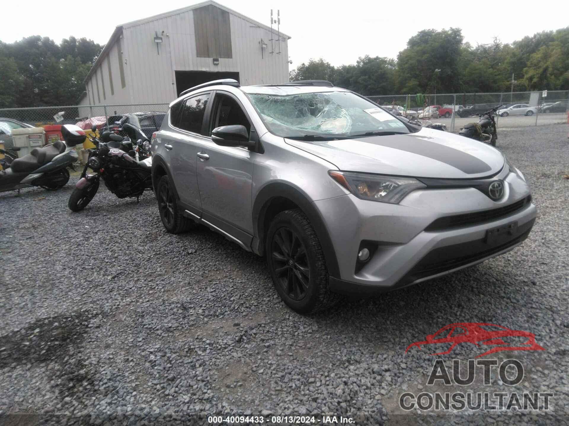 TOYOTA RAV4 2018 - 2T3RFREV8JW784858