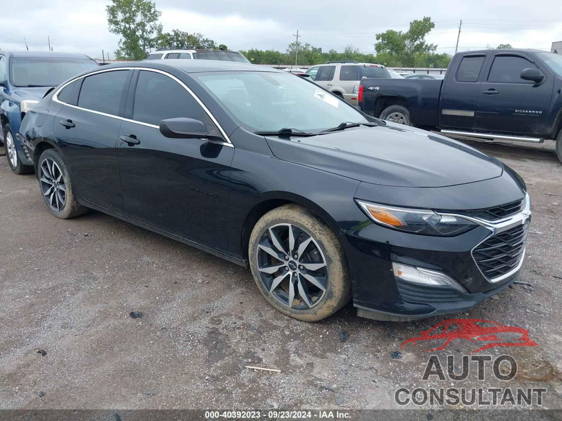 CHEVROLET MALIBU 2021 - 1G1ZG5ST2MF037019