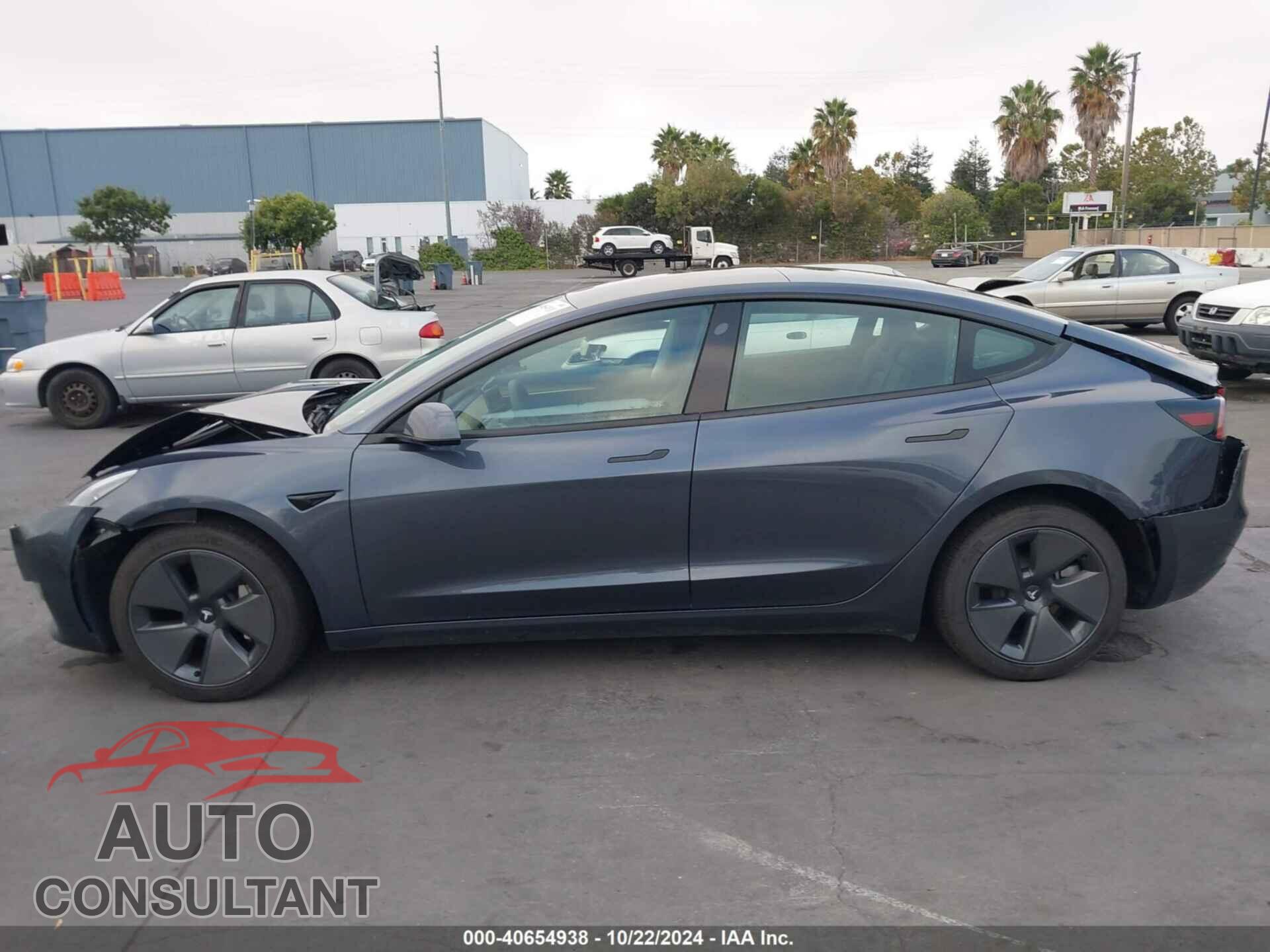 TESLA MODEL 3 2023 - 5YJ3E1EA2PF711989
