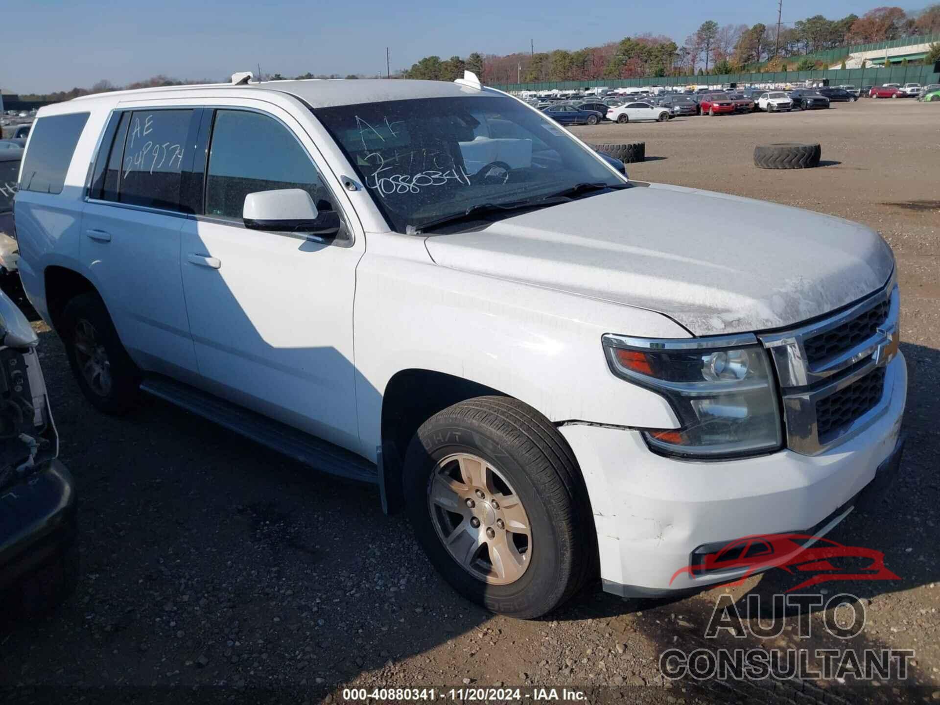 CHEVROLET TAHOE 2018 - 1GNSKDEC9JR219377