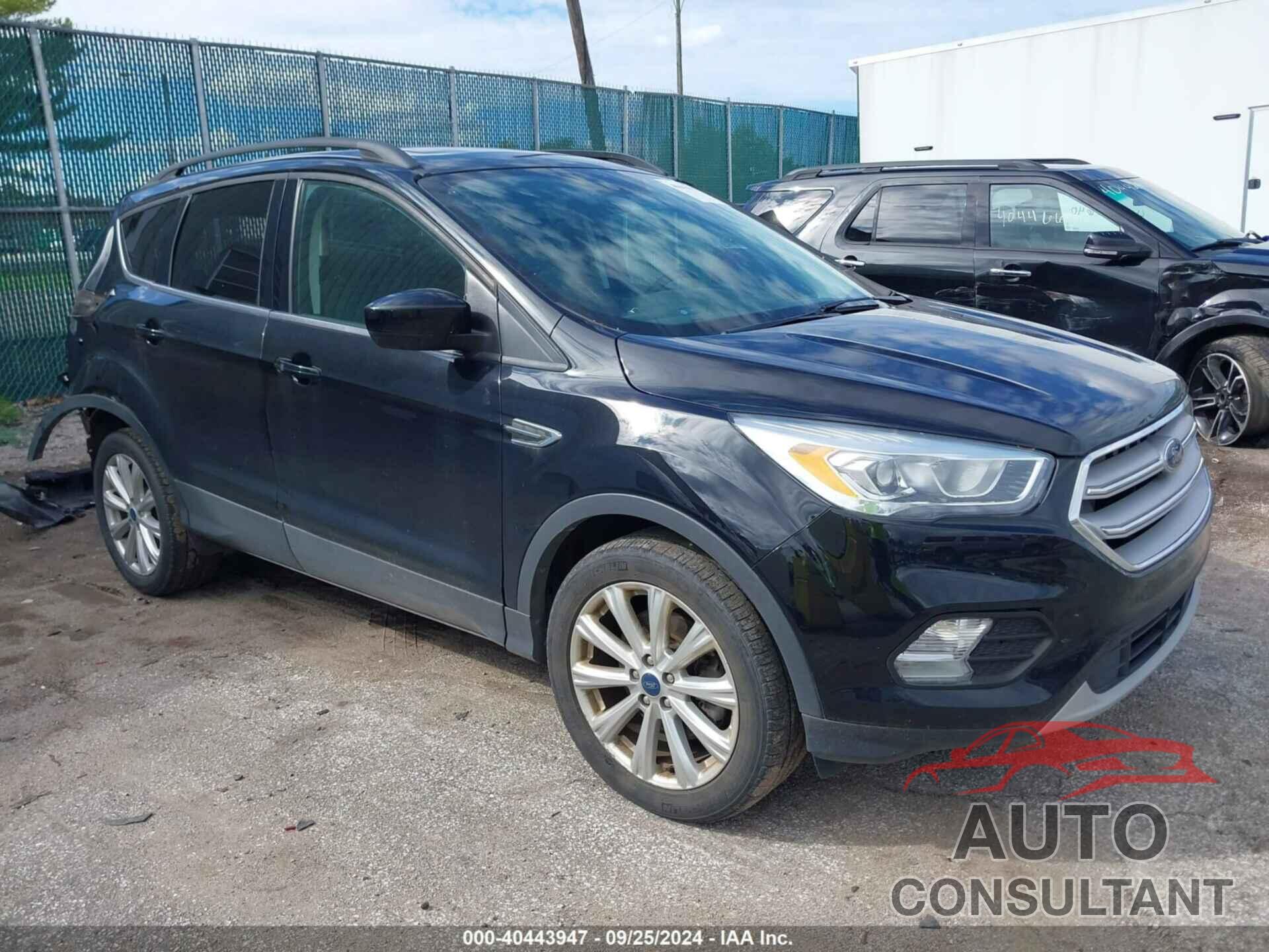 FORD ESCAPE 2019 - 1FMCU9HD9KUC00055