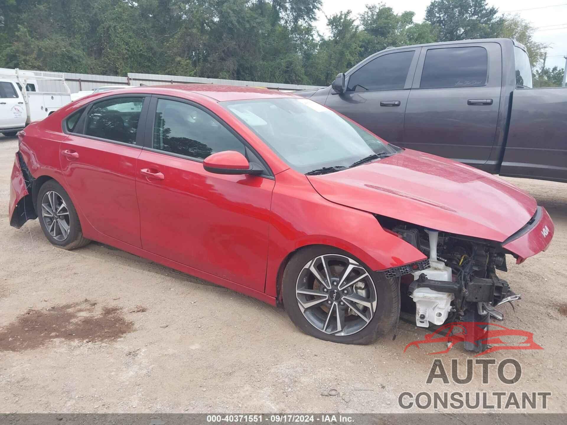 KIA FORTE 2023 - 3KPF24AD0PE565086