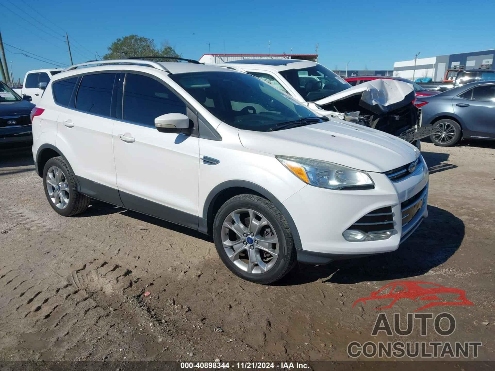 FORD ESCAPE 2014 - 1FMCU9J90EUD48217