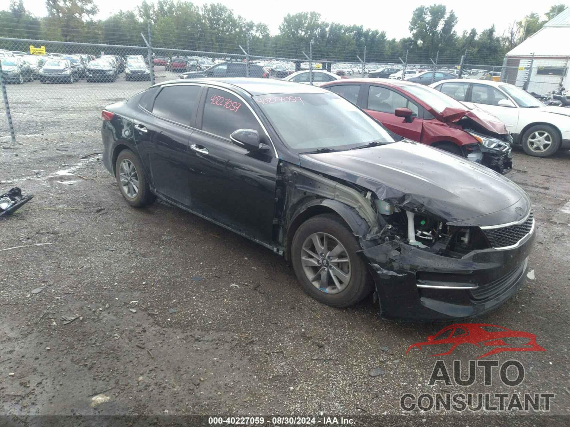 KIA OPTIMA 2018 - 5XXGT4L13JG176591