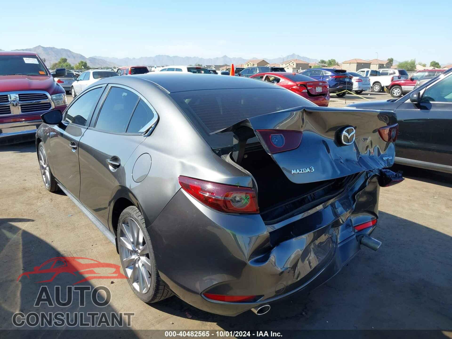 MAZDA MAZDA3 2021 - JM1BPABL8M1328056